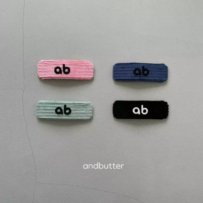 Corduroy Embroidery Hairclip-Mint