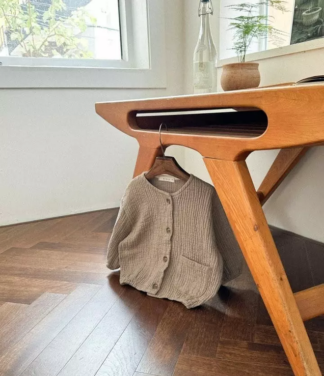 Crepe Cardigan - Beige