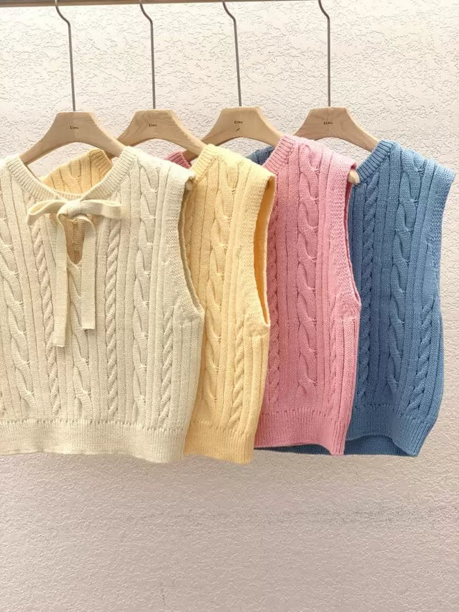 Cable Vest - Ivory