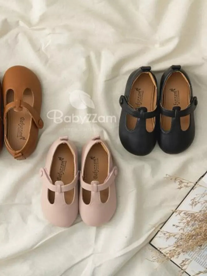 T Strap Shoes Black