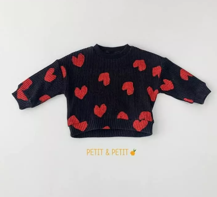 All Over Heart Black Sweat