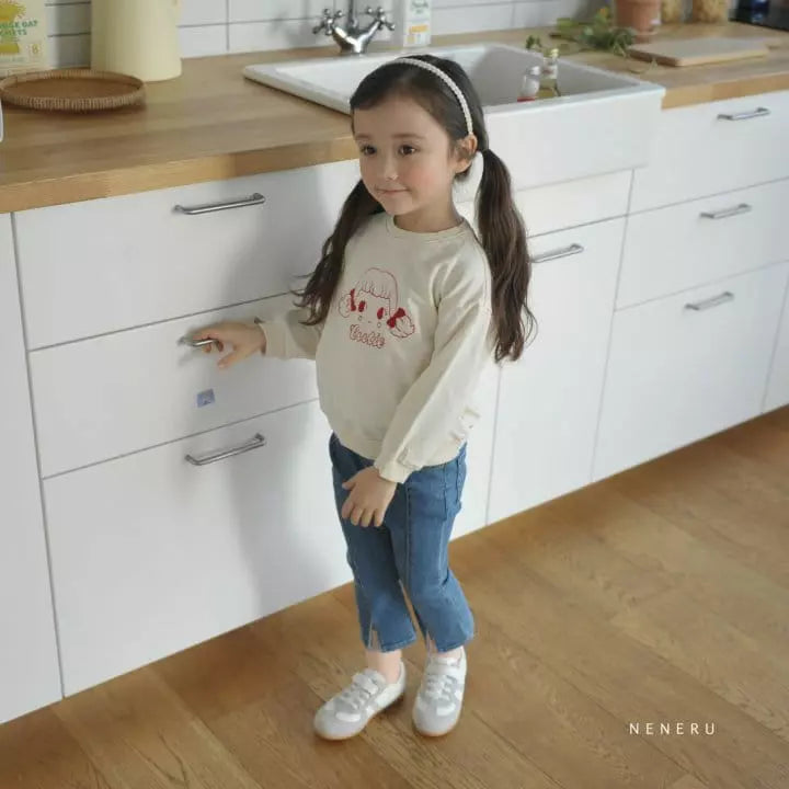 Cutie Ivory Sweat