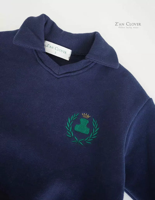 Z'an Clover Navy Collar Sweat